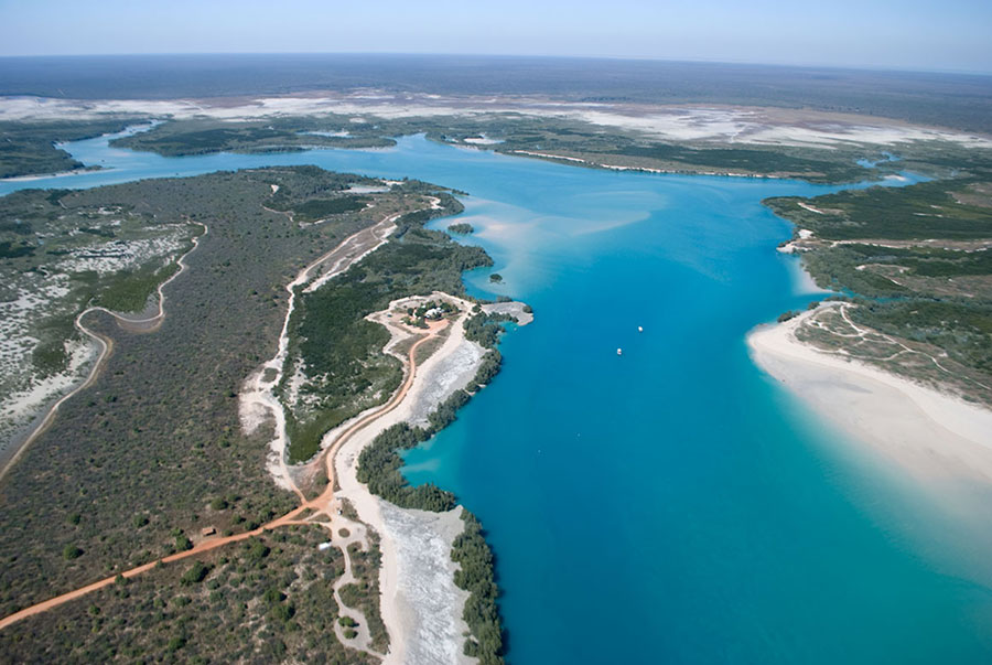 The Spectacular coast north of Broome